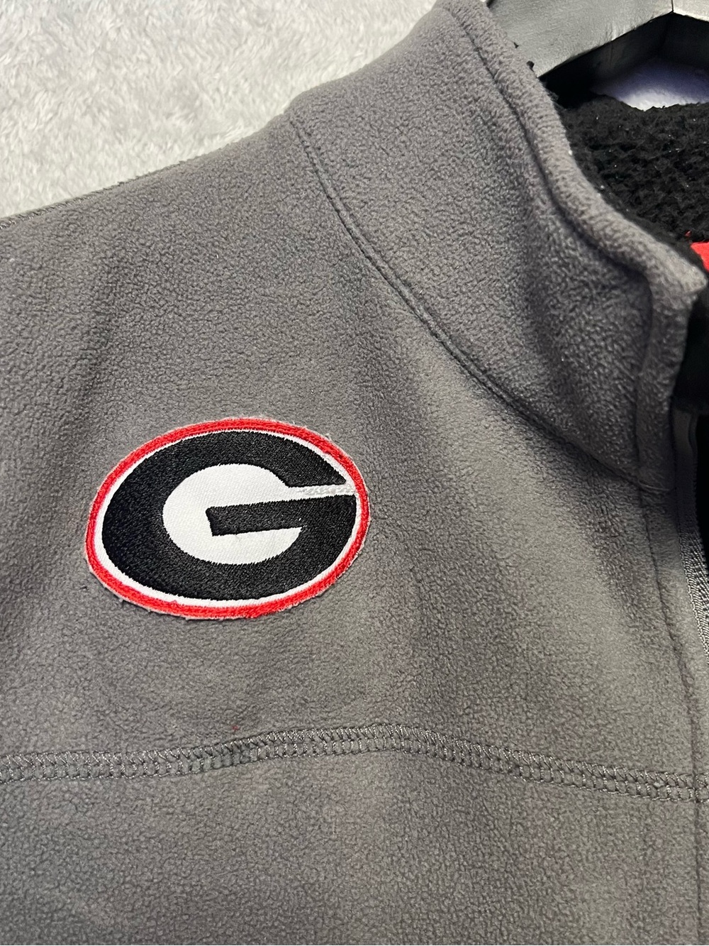 Izod Georgia Bulldogs Fleece Vest XXL
